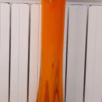 گلدان شیشه‌ای بلند