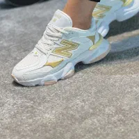 کتونی به قیمت فاکتور به فروش میرسد|کیف، کفش، کمربند|کوهدشت, |دیوار