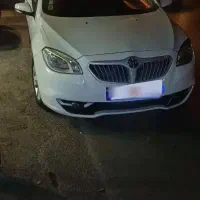 برلیانس ۳۳۰