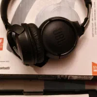 هدفون jbl tune520bt