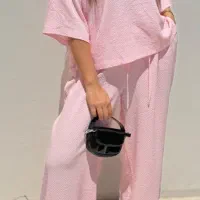 مجموعه مهسا حق شناس