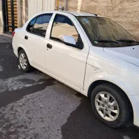 ساینا ۴۰۱|خودرو سواری و وانت|اراک, |دیوار