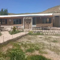 ویلا-سنتی-در-چشمه-دیمه-کوهرنگ-روستا-قلعه-سبزی