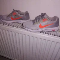 تعدادی کفش درحدنو سایز 38 تا41