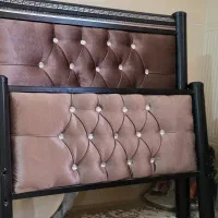 تخت یک نفره در حدنو