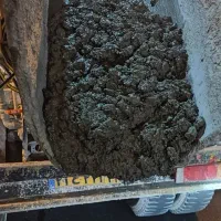 فروش بتن فقط نقد 350 400 450|مصالح و تجهیزات ساختمان|تهران, ایوانک|دیوار