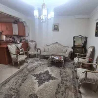 آپارتمان تک واحدی عالی-نزدیک مترو-بسیار خوش نقشه
