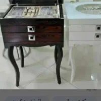 ورق بزنید