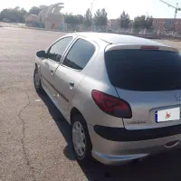 206مدل 80 تازه تعمیر .سلامت