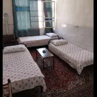 مهمانپذیر عابدی واقع در دروازه کازرون|اجارهٔ کوتاه‌مدت آپارتمان و سوئیت|شیراز, گلکوب|دیوار