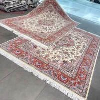 فرش دستباف ( بساک )  طرح تبریزنقشه خطیبی گل ابریشم