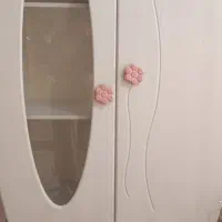 تخت خواب وکمد