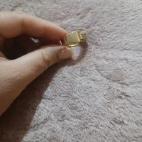 طلا وجواهرات