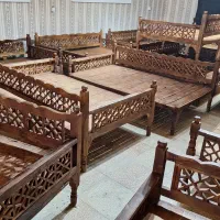 تخت چوبی گره چینی و میزو صندلی|کافی‌شاپ و رستوران|شیراز, علوم پزشکی|دیوار