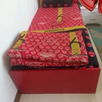 تخت یک نفره