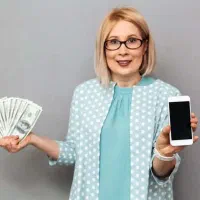 فراخوان کار درمنزل باگوشی موبایل آنلاین