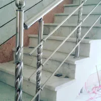 نیازمند نصاب نرده استیل|استخدام معماری، عمران و ساختمانی|جهرم, |دیوار