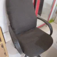 میز و صندلی و مرغ عشق و قالپاق|پرنده|مشهد, رستگار|دیوار