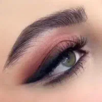 میکاپ ارتیست حرفه ای محفلی و عروس