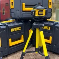 تراز لیزی های ۳۶۰ درجه نور سبز ۴ خط درجه یک