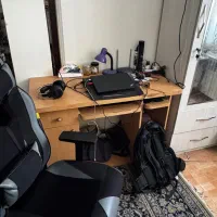 میز کامپیوتر کمد و کشو دار