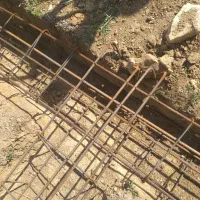 زمین کلنو کلاردشت با سازه نیمکاره