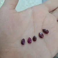 یاقوت قرمز اشکی الماسی تراش