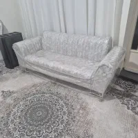 مبلمان هفت نفره بسیار تمیز و کاملا سالم