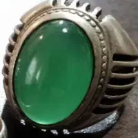 معاوضه قناری باانگشتر