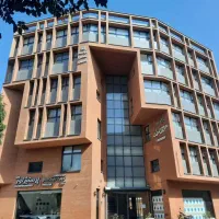 اپارتمان اداری با لوکیشن خوب