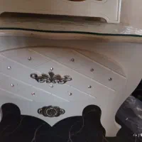 آینه و کنسول بدون هیچ مشکلی