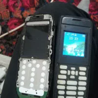 گوشی ساده یکی سالم یکی خراب|موبایل|کرمان, |دیوار