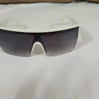 تعداد 2 تا عینک سالم ونو