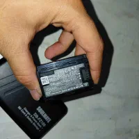 باطری دوربین سونی همراه شارژر دوقولو سونی|دوربین عکاسی و فیلم‌برداری|اصفهان, طامه|دیوار