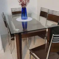 میز ناهار خوری