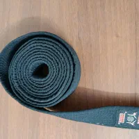 کمربند مشکی کاراته