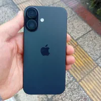 آیفون ۱۶ نرمال