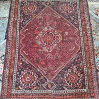 فرش دستباف قدیمی (طرح حسن آباد)