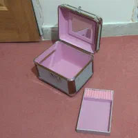 ست چمدان لوازم آرایش نو|کیف، کفش، کمربند|ملارد, |دیوار