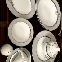 چینی زرین|ظروف سرو و پذیرایی|بروجرد, |دیوار