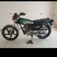 موتور۱۲۵ سی سی