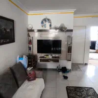 اپارتمان-چسبیده-ب-مرکز-شهر