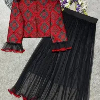 تعدادی لباس درحد نو