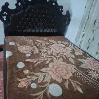 تخت خواب کارکرده