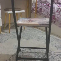 صندلی میز تحری|صندلی و نیمکت|قدس, شهر‌قدس|دیوار