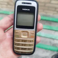 گوشی موبایل ۱۲۰۰