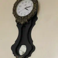 ساعت دیواری فقط ۶۰۰