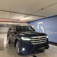 تویوتا لندکروز Vxr twin turbo full