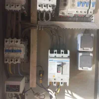 تابلوبرق|ابزارآلات|نجف‌آباد, حومه نجف آباد|دیوار