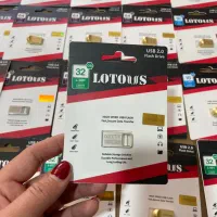 فلش تایوانی ۱۶ ، ۳۲ ، ۶۴ گیگابایت گارانتی مادام|لوازم جانبی موبایل و تبلت|ملایر, |دیوار